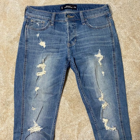 Hollister Distressed Vintage Boyfriend Jeans 0R with rolled cuffs - Picture 2 of 11